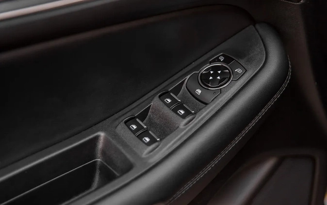 Ford EDGE cena 137900 przebieg: 1520, rok produkcji 2023 z Łódź małe 781